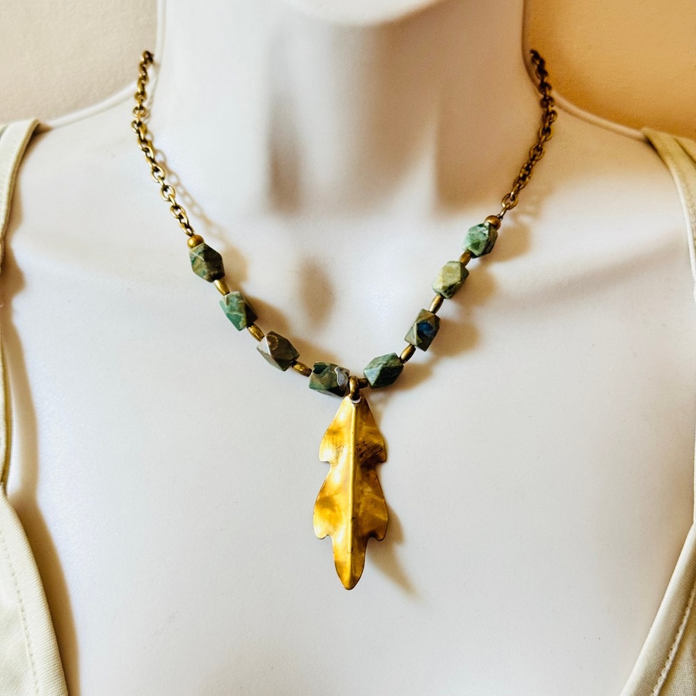 Marjorie Baer SF Signed Leaf Necklace VTG Beaded Stone Gold Tone Mod Collar 20"